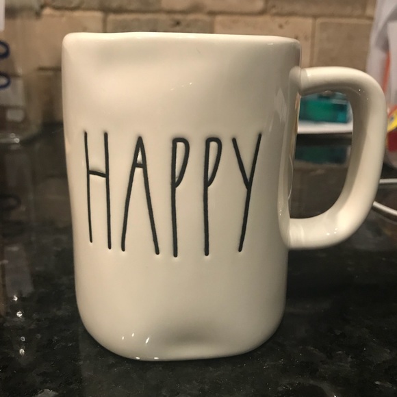 rae dunn Accessories - 🎊NWT🎊 Rae Dunn happy mug